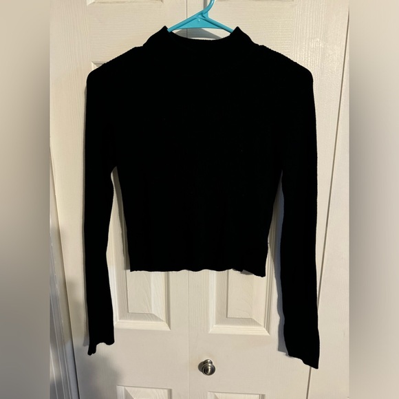 Express women’s long sleeve turtleneck top large - Picture 1 of 3